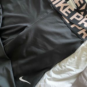 Nike Pro Intertwist Leggings— Rare Pale Pink color